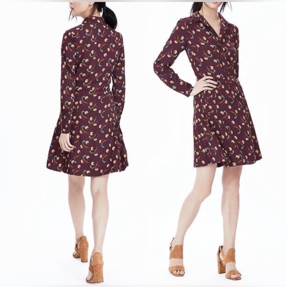 Banana Republic Long Sleeve Dress in Burgundy Paisley
